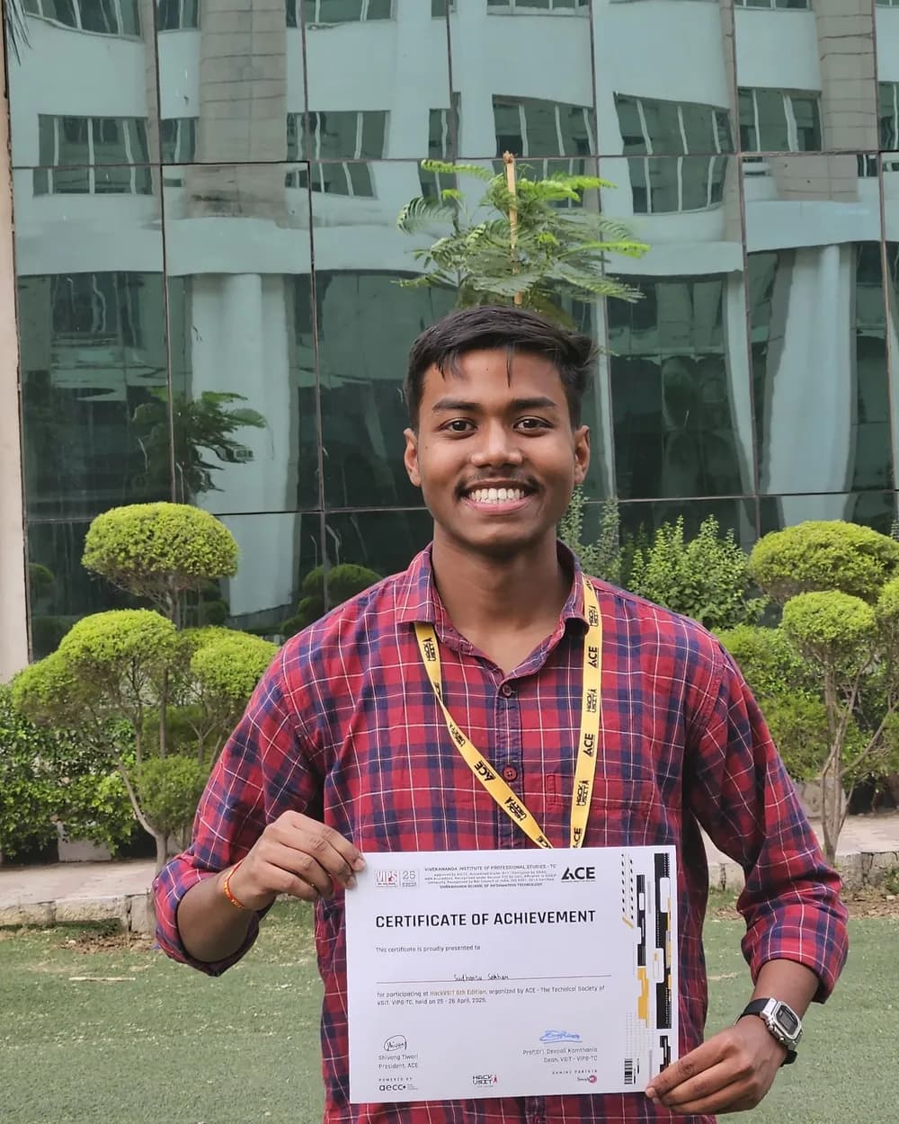 Holding a HackVSIT 6.0 certificate